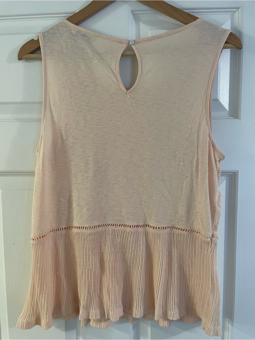 Lucky Brand Blush Pink Sleeveless Embroidered Peplum Top - Picture 3 of 7